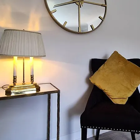 Large 1 Bed Apt, In The Location In Dublin! Dublin